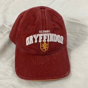 GRYFFINDOR Alumni Harry Potter ball cap. Unisex